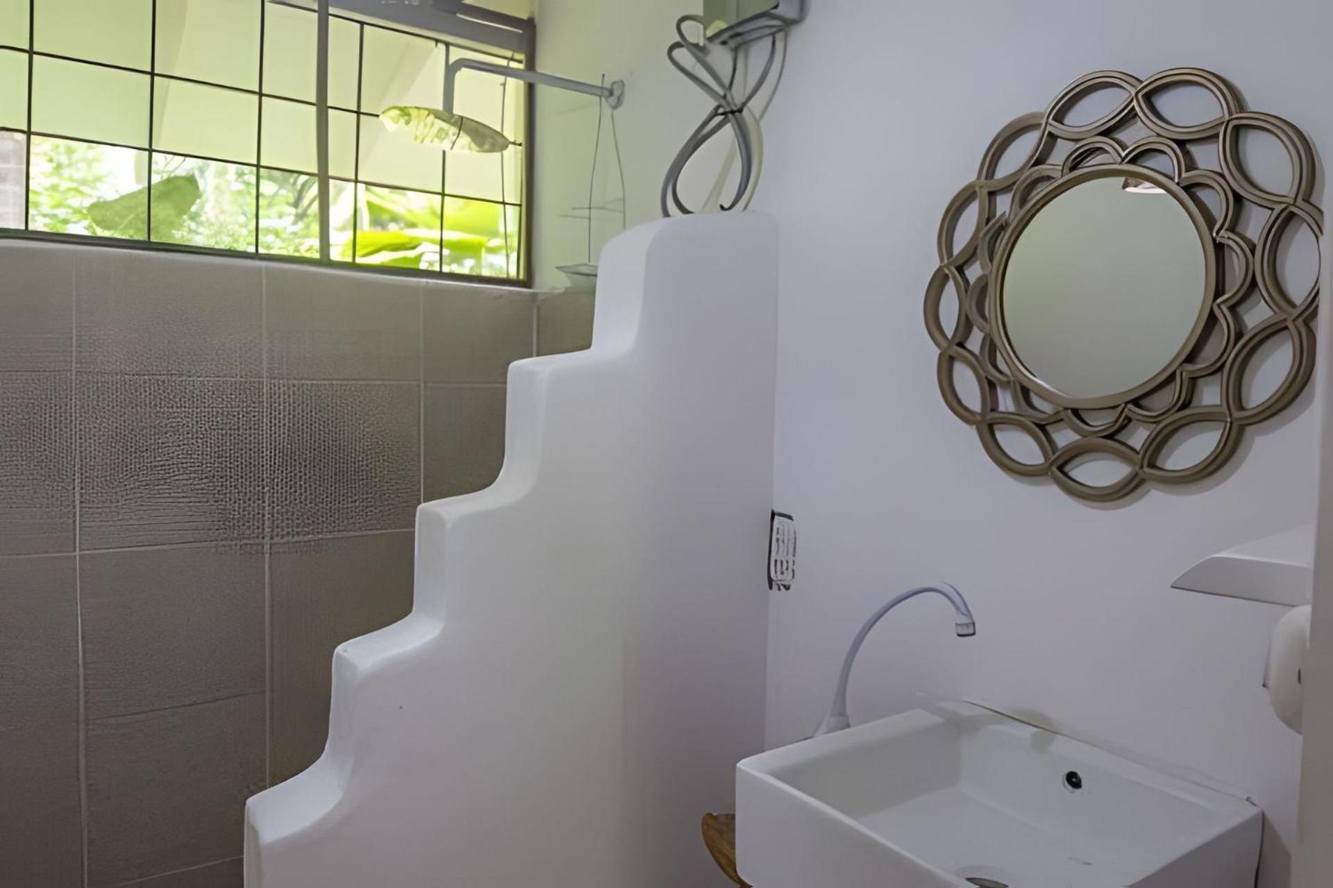 Vishraam House ~ A Pocos Pasos De La Playa Villa Cocles Exterior photo